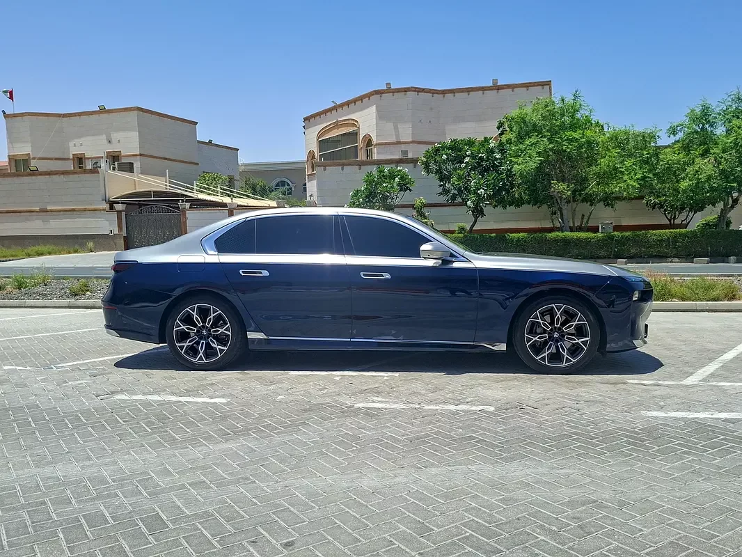 BMW 7-Series