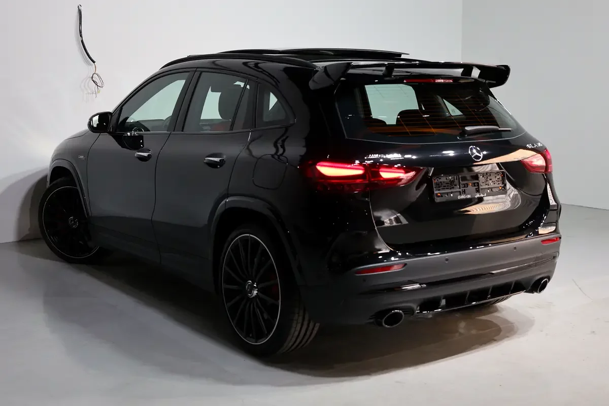 Mercedes-Benz GLA-Class