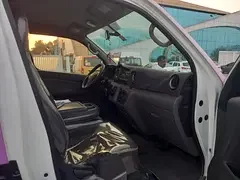 Nissan Urvan