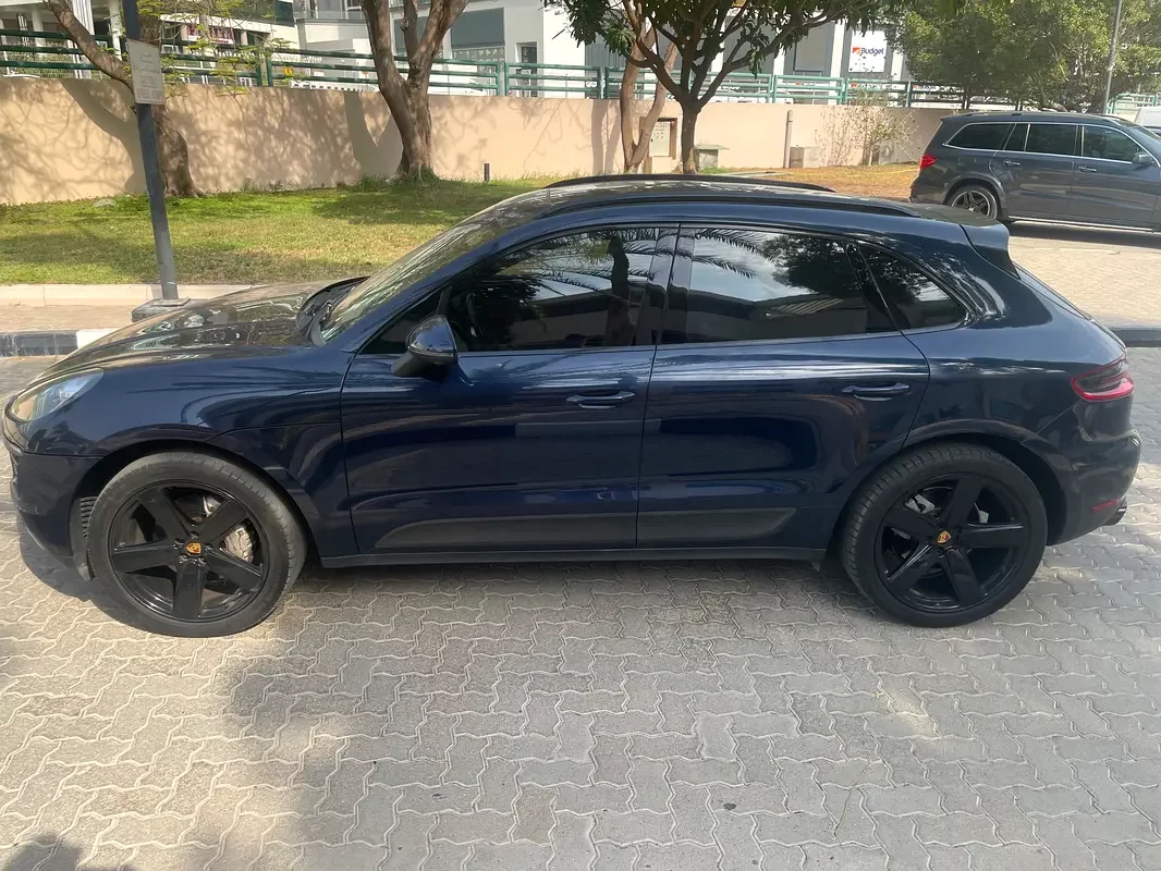 Porsche Macan