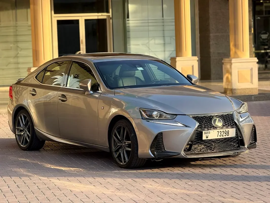 Lexus IS-Series, 2020 — купить с доставкой из ОАЭ