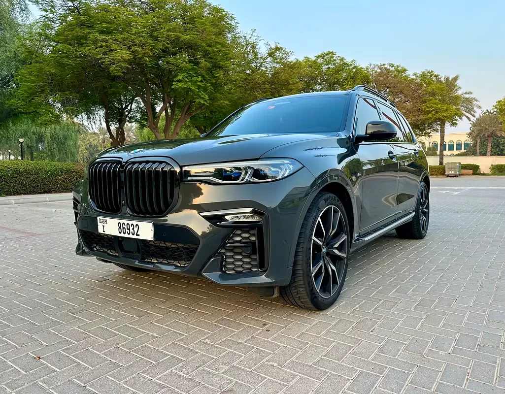 BMW X7