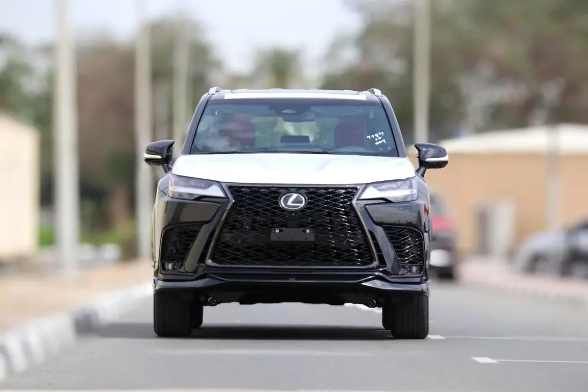 Lexus LX-Series, 2026 — купить с доставкой из ОАЭ