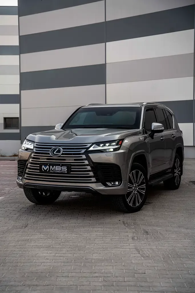 Lexus LX-Series, 2026 — купить с доставкой из ОАЭ
