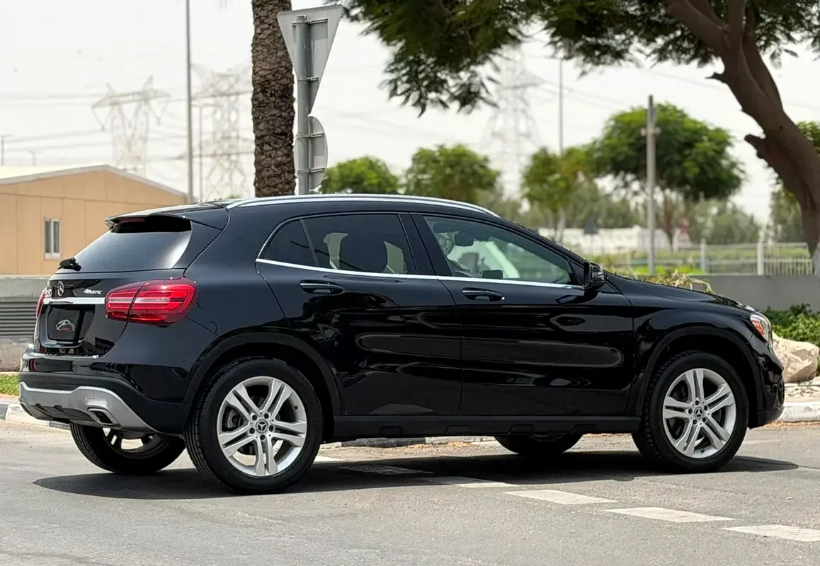 Mercedes-Benz GLA-Class