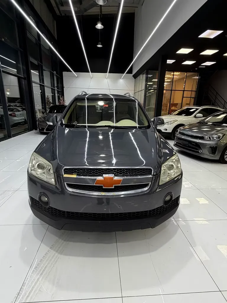 Chevrolet Captiva, 2010 — купить с доставкой из ОАЭ