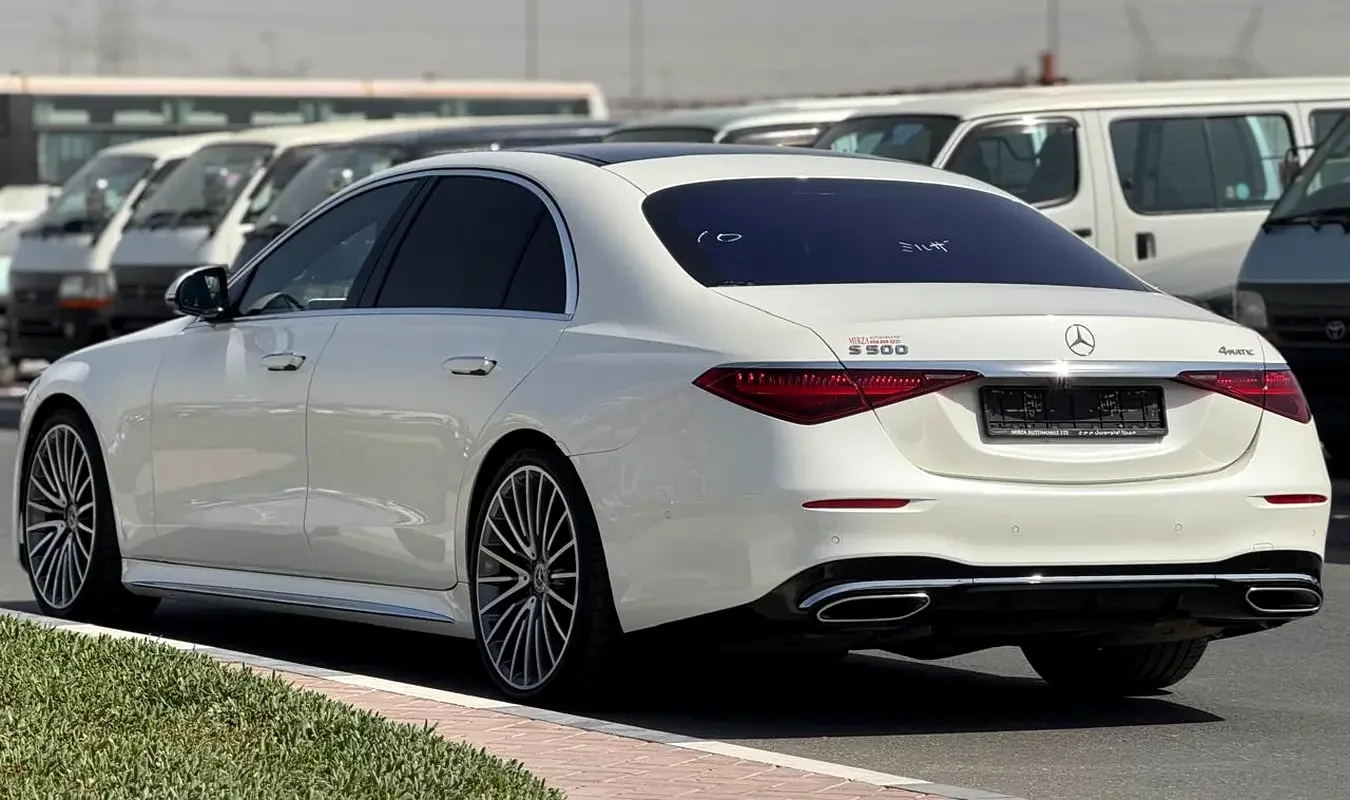 Mercedes-Benz S-Class
