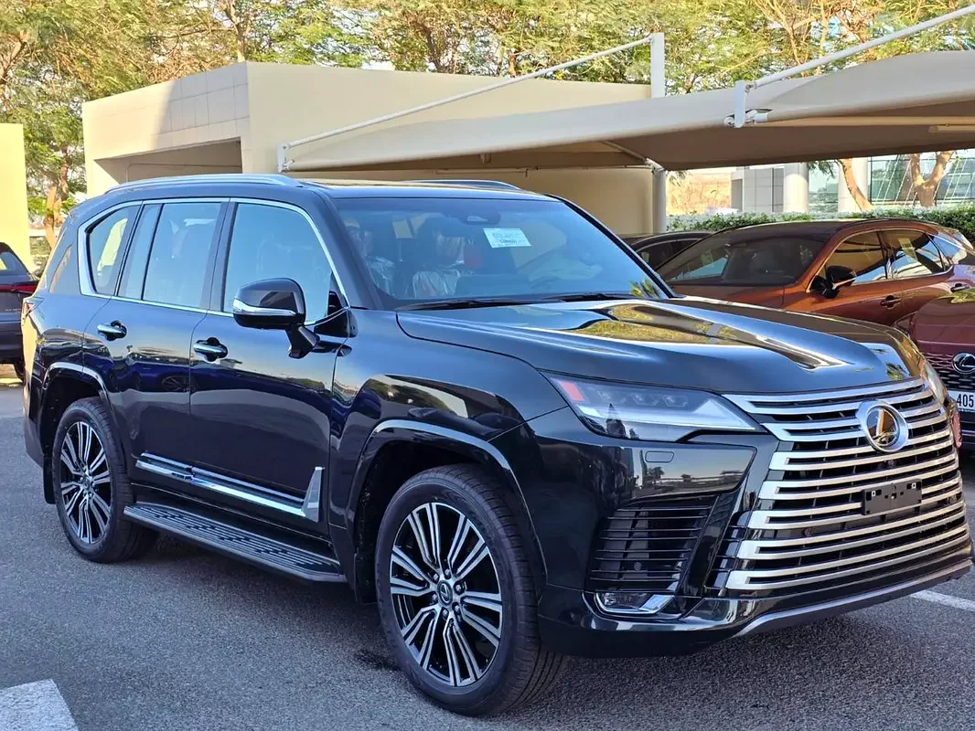 Lexus LX-Series, 2026 — купить с доставкой из ОАЭ