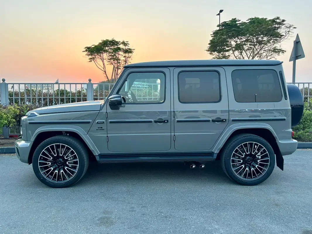 Mercedes-Benz G-Class
