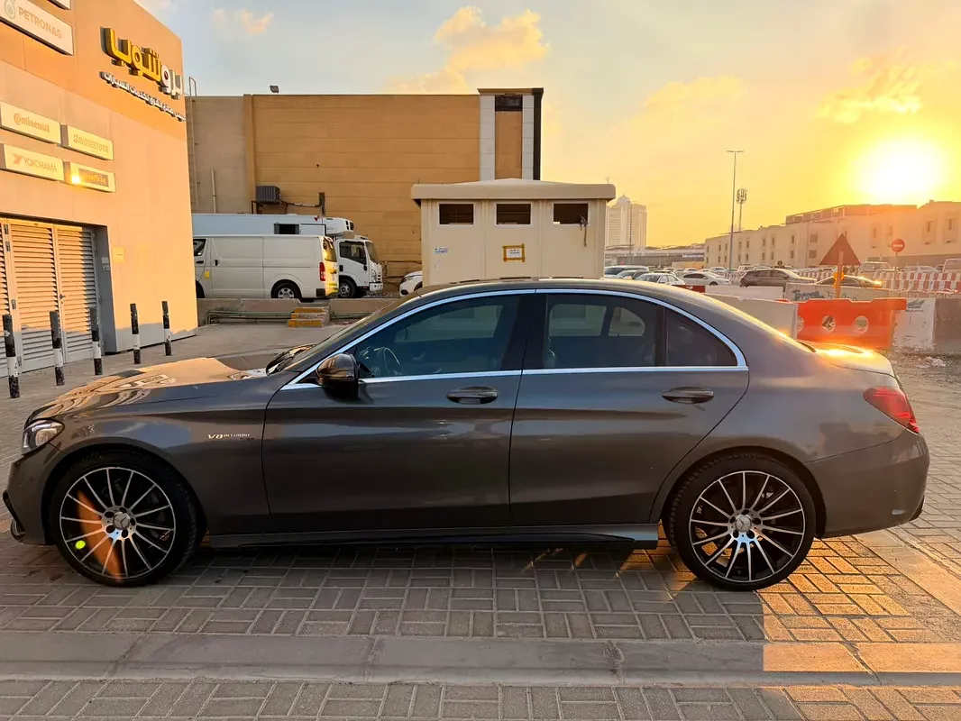 Mercedes-Benz C-Class