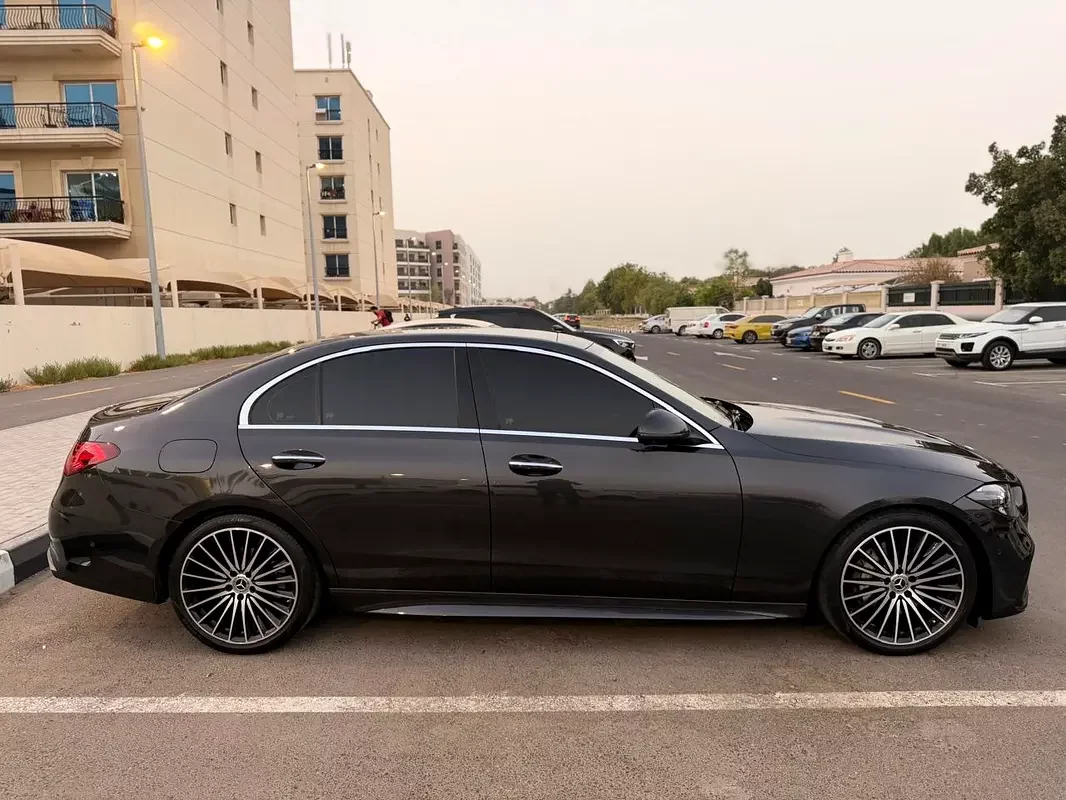 Mercedes-Benz C-Class