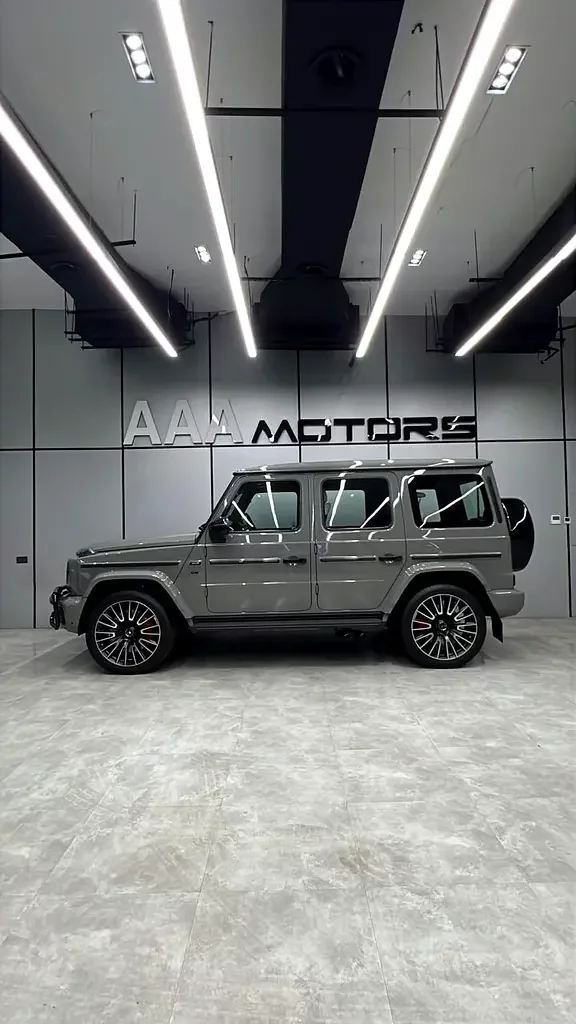 Mercedes-Benz G-Class