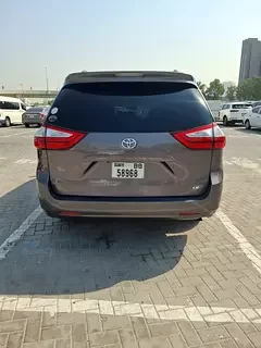 Toyota Sienna