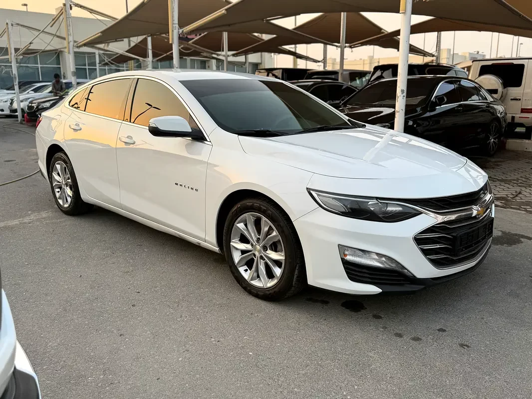 Chevrolet Malibu, 2022 — купить с доставкой из ОАЭ