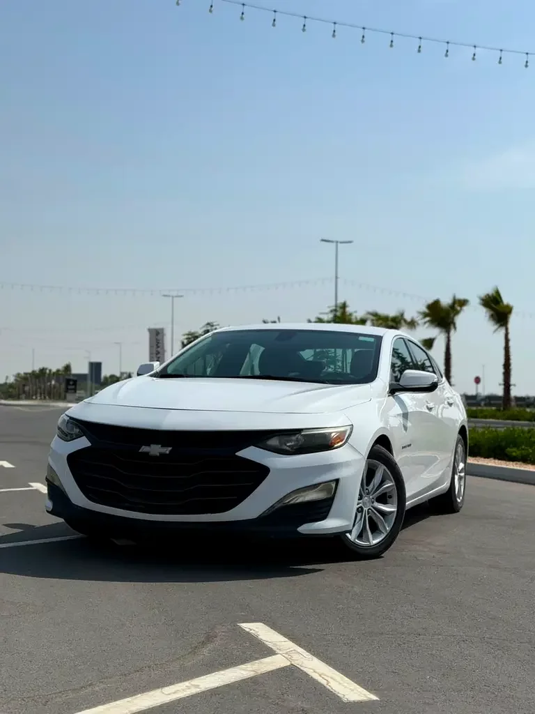 Chevrolet Malibu, 2020 — купить с доставкой из ОАЭ