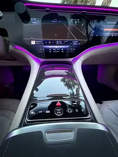 Mercedes-Benz EQS