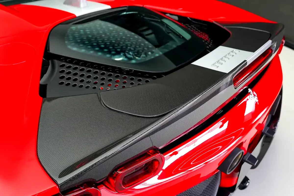 Ferrari SF90 Spider