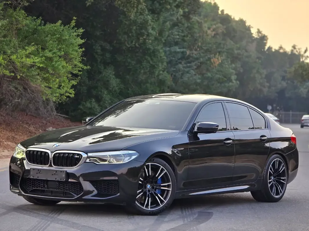 BMW M5