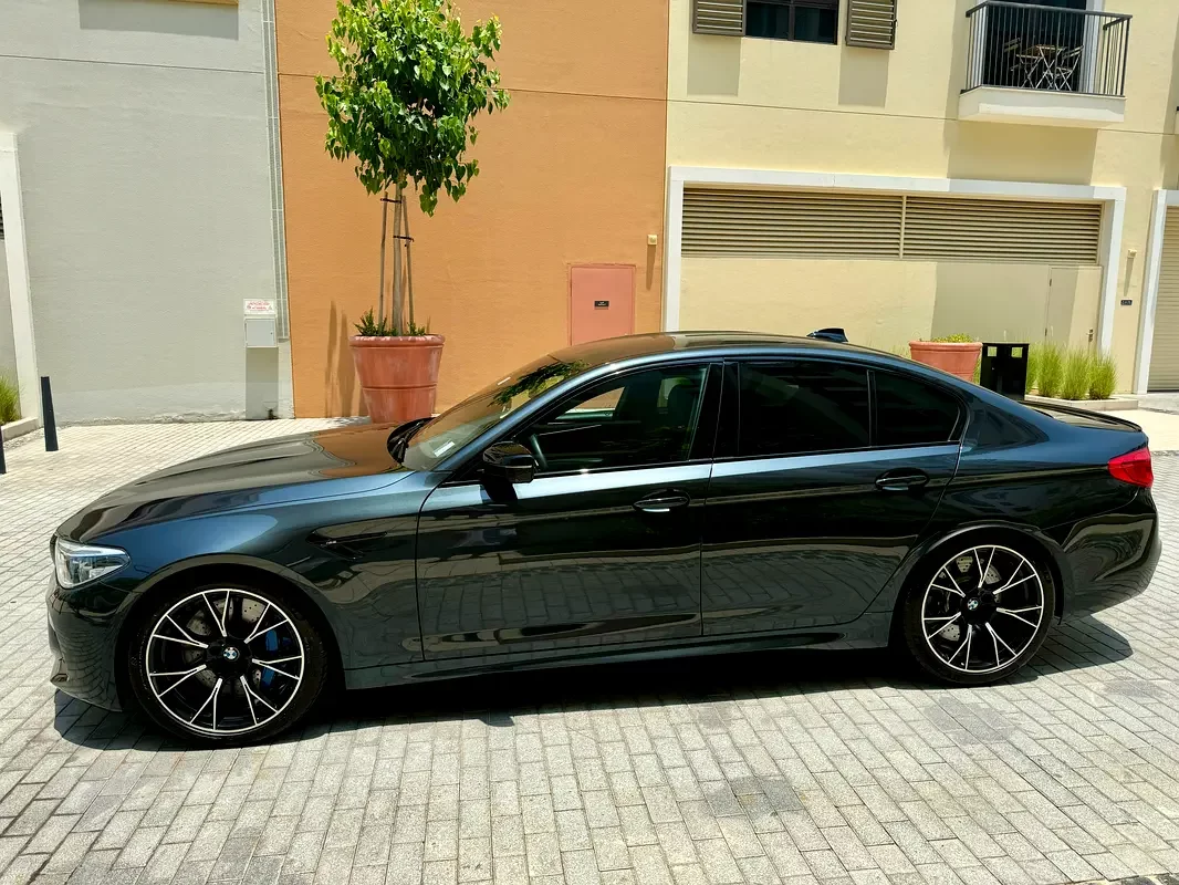 BMW M5