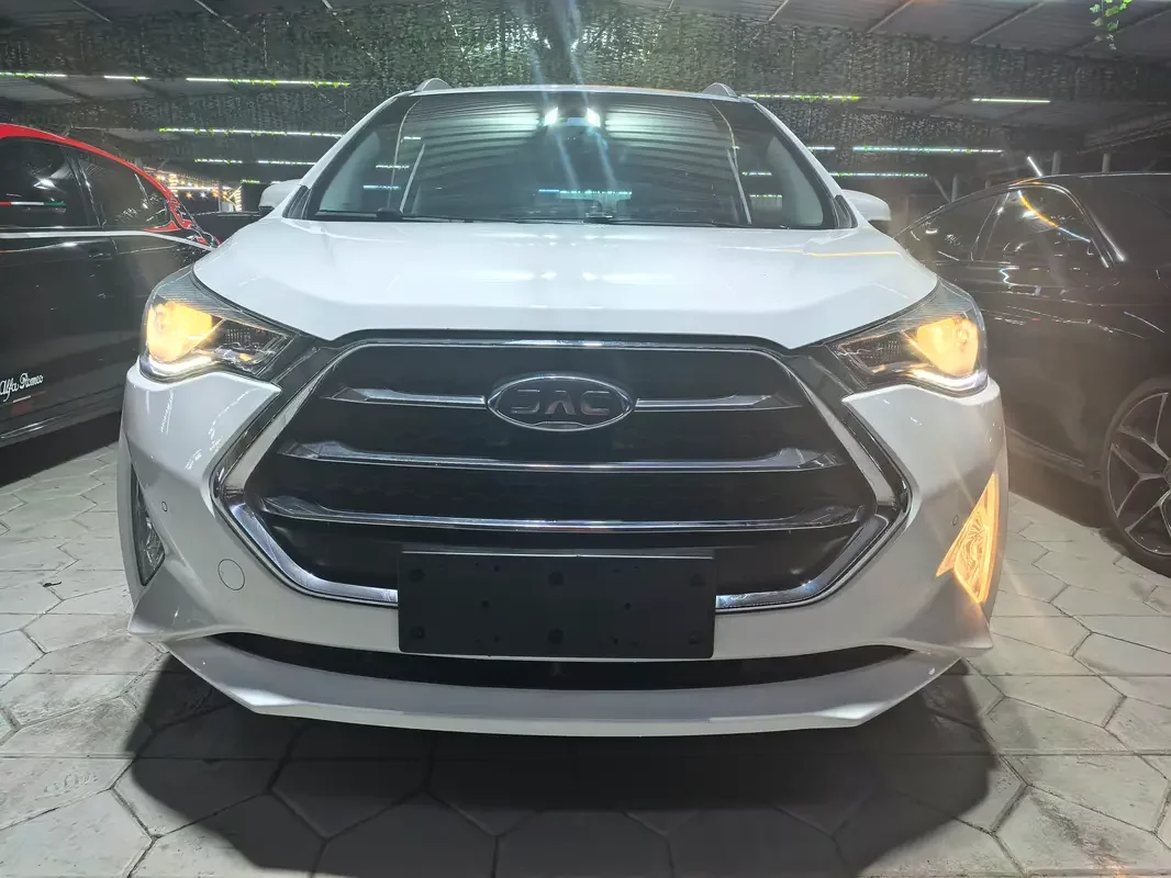 JAC S3