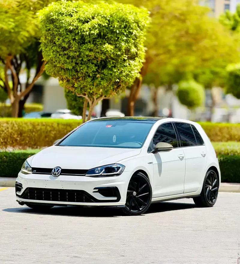 Volkswagen Golf R