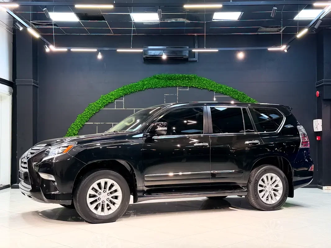 Lexus GX-Series, 2018 — купить с доставкой из ОАЭ