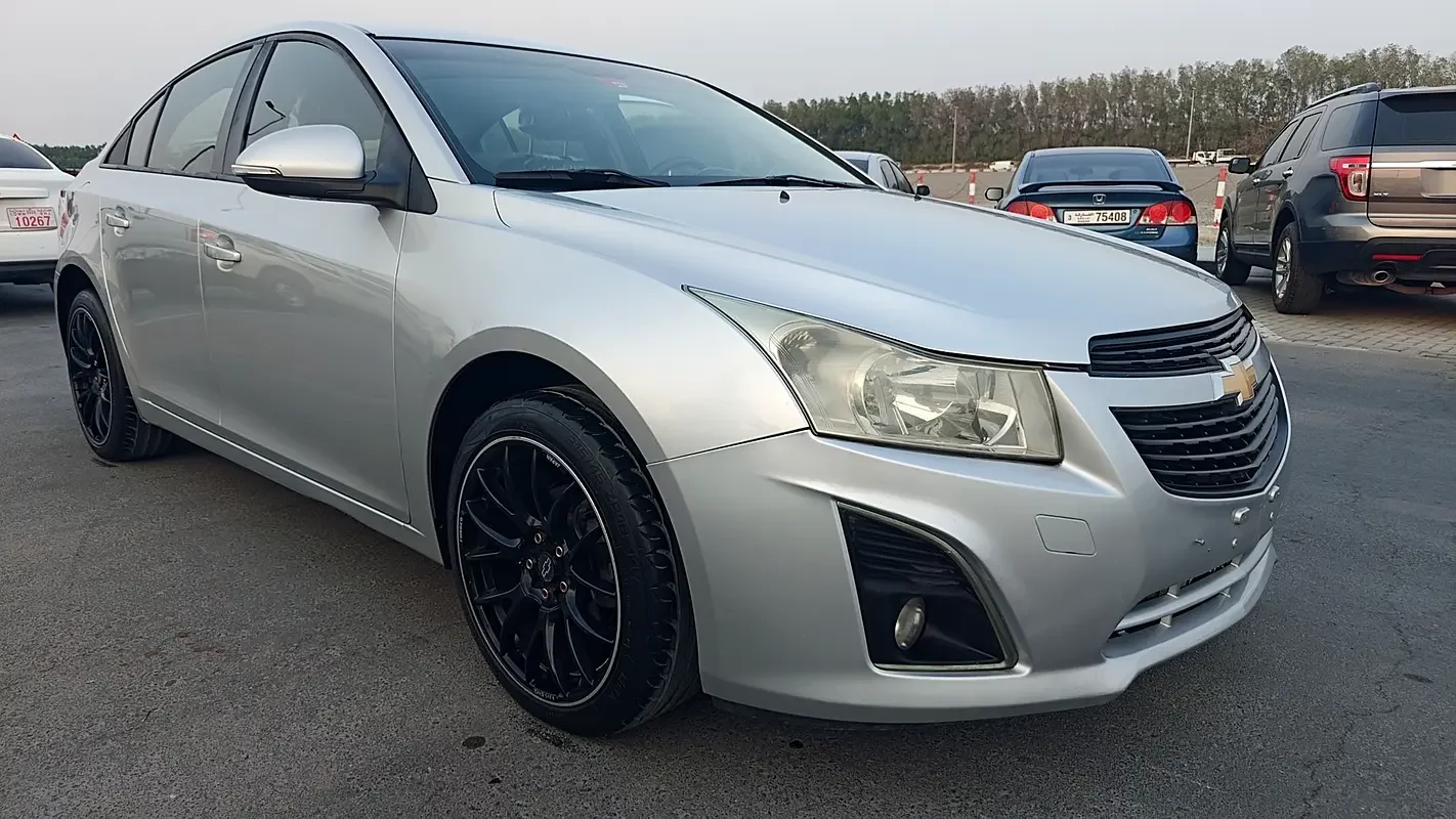 Chevrolet Cruze, 2015 — купить с доставкой из ОАЭ