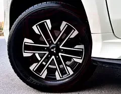 Mitsubishi Montero Sport