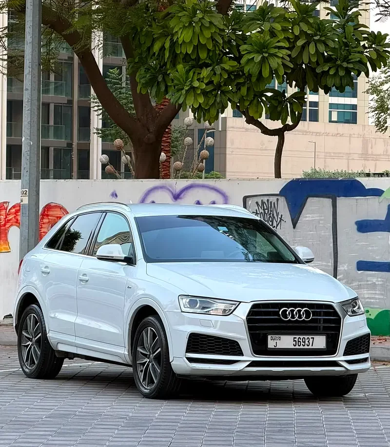 Audi Q3, 2017 — купить с доставкой из ОАЭ