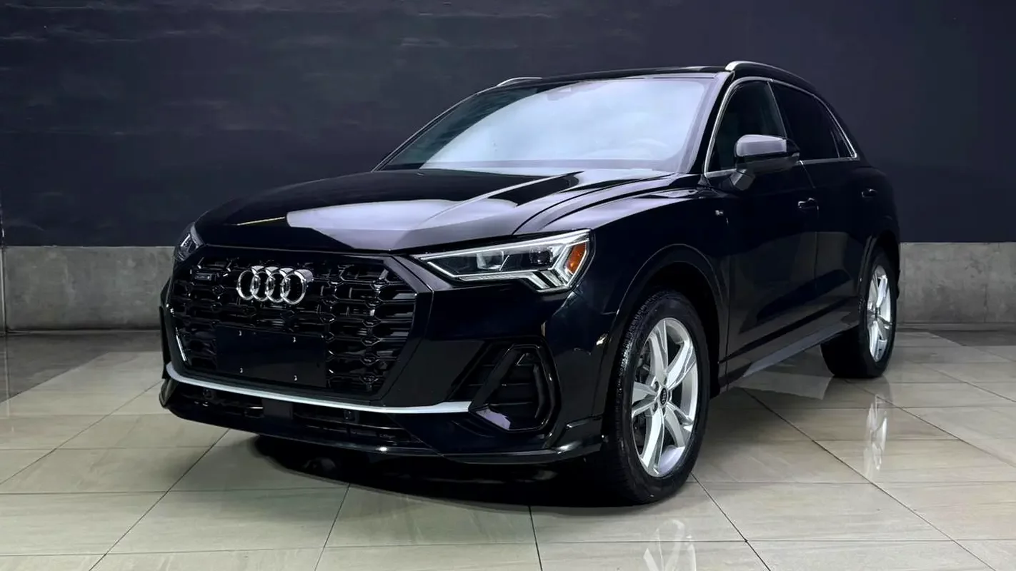 Audi Q3, 2024 — купить с доставкой из ОАЭ