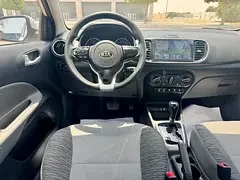 Kia Pegas