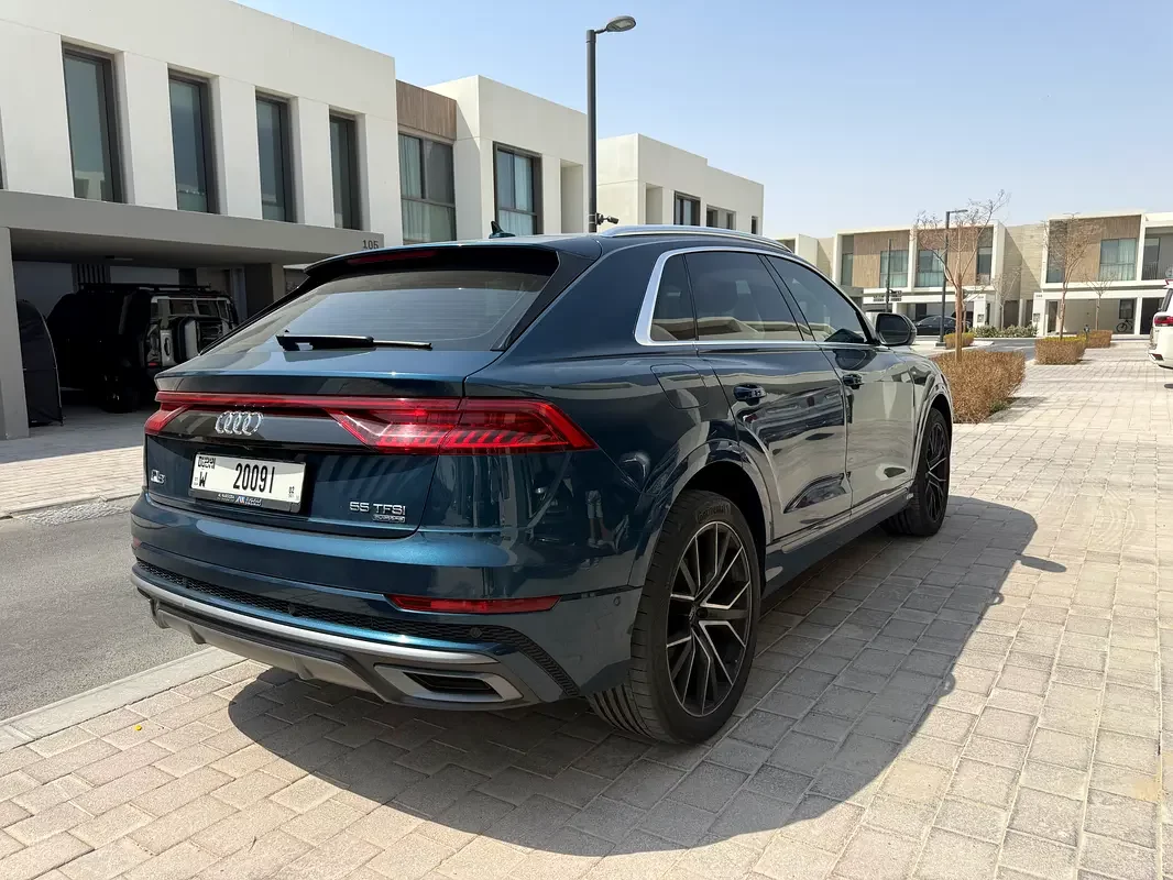 Audi Q8, 2019 — купить с доставкой из ОАЭ