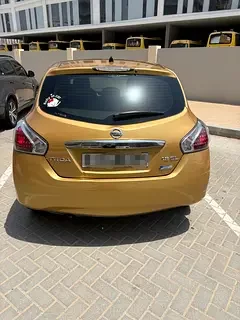 Nissan Tiida