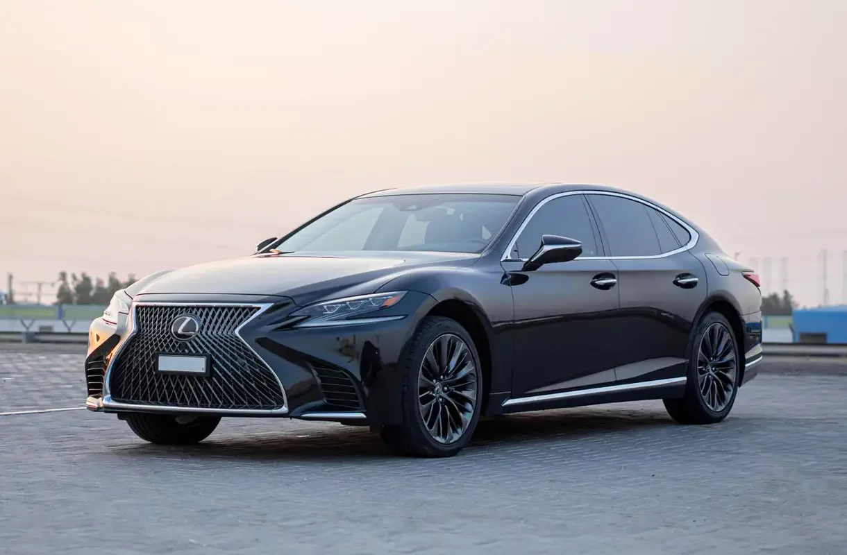 Lexus LS-Series, 2020 — купить с доставкой из ОАЭ