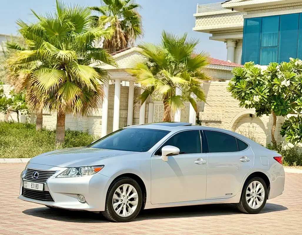 Lexus ES-Series, 2013 — купить с доставкой из ОАЭ