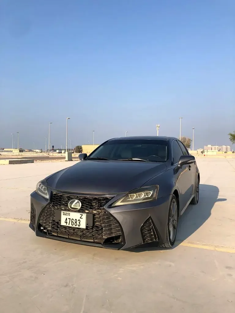 Lexus IS-Series, 2013 — купить с доставкой из ОАЭ