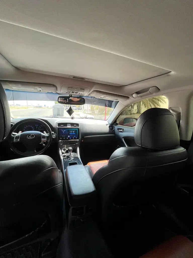 Lexus IS-Series, 2013 — купить с доставкой из ОАЭ