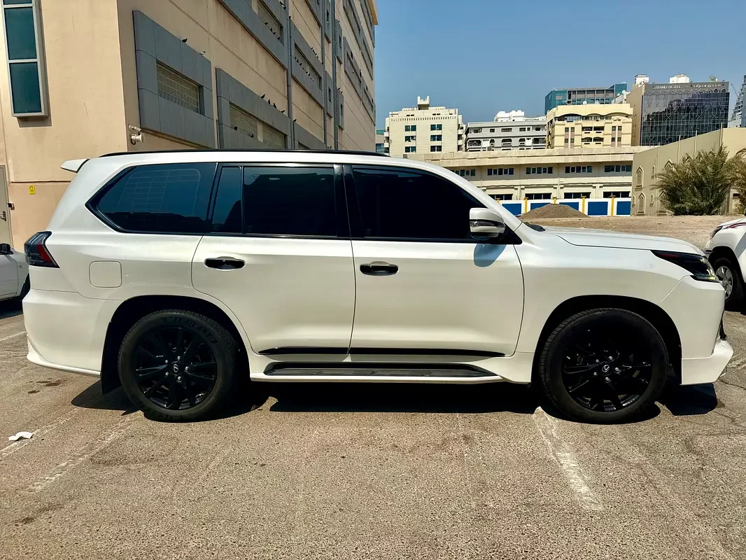 Lexus LX-Series, 2020 — купить с доставкой из ОАЭ