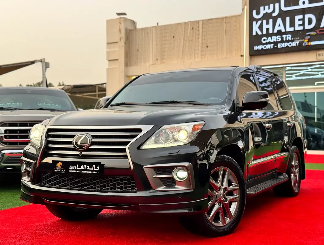 Lexus LX-Series, 2014 — купить с доставкой из ОАЭ