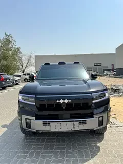 BYD Leopard 8