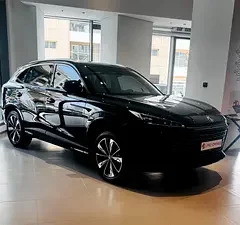 MG HS