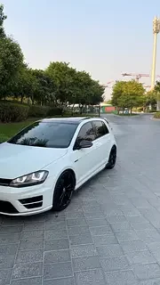Volkswagen Golf R