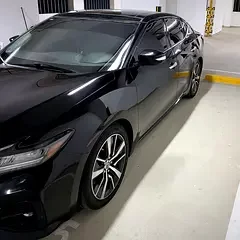 Nissan Maxima