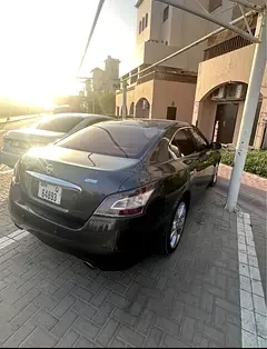 Nissan Maxima