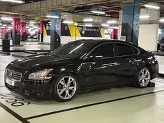 Nissan Maxima