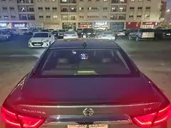 Nissan Maxima