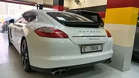 Porsche Panamera