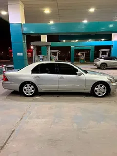 Lexus LS-Series