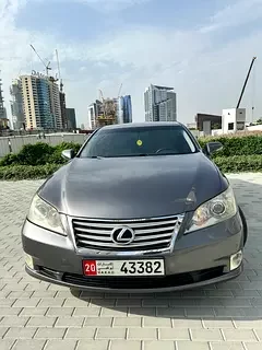 Lexus ES-Series