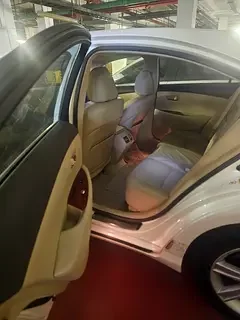 Lexus ES-Series